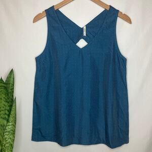 Women's blue v-neck open back printed tank top